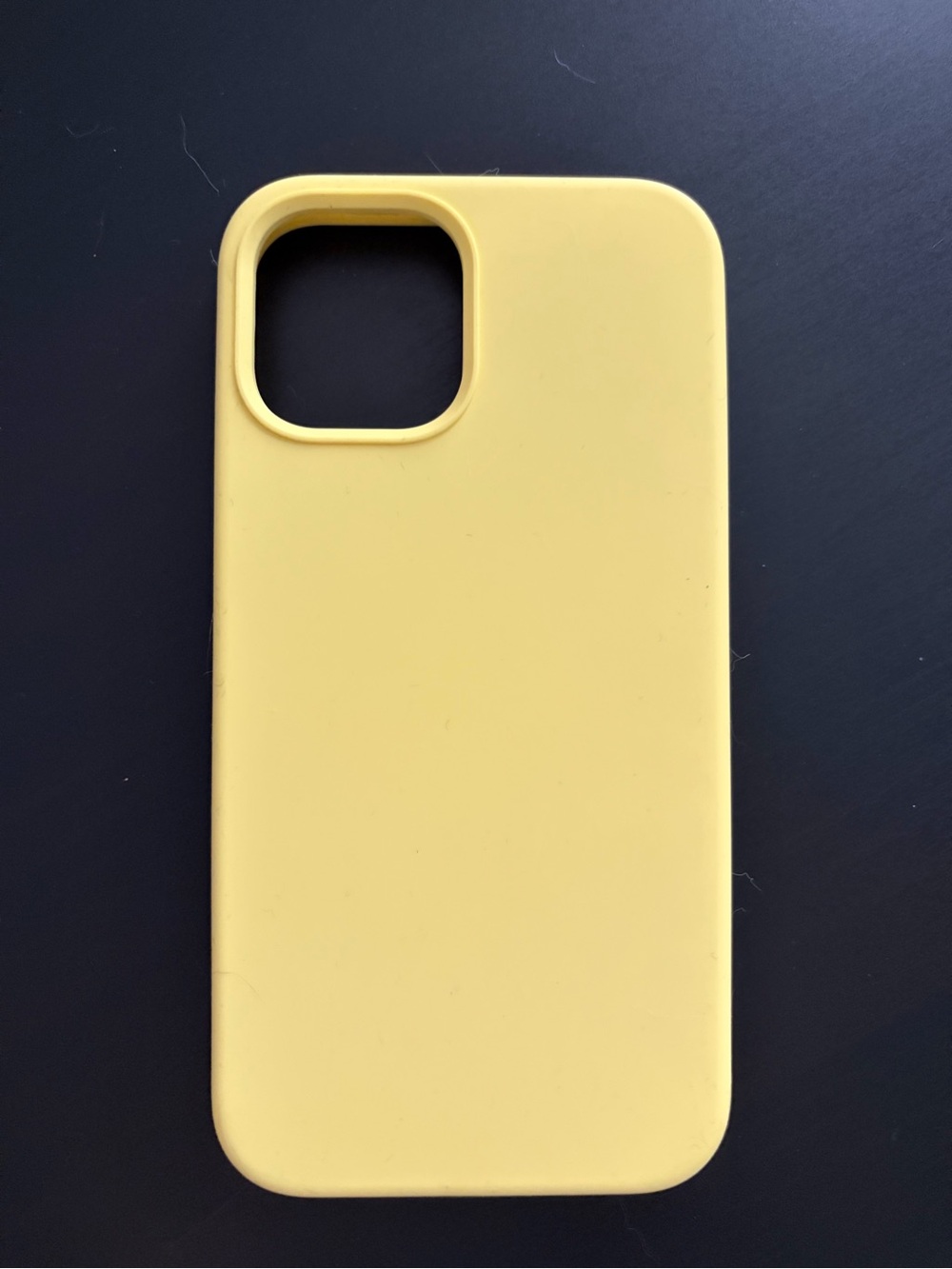 iPhone 12 case - Picture 2 of 3